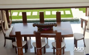 Meja Makan Kayu Trembesi