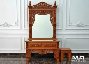 Meja Rias Gebyok