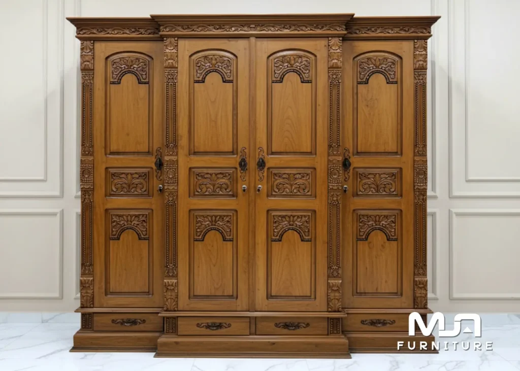 Lemari Pakaian 4 Pintu Klasik Jati Jepara Terbaru