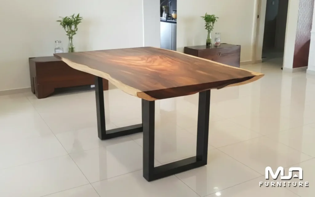 Jual Meja Makan Trembesi Kaki Besi